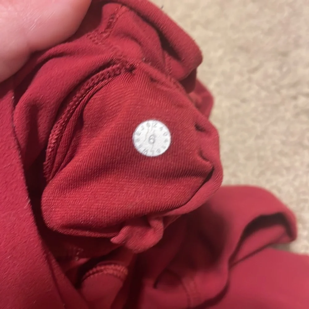 Lululemon align pants II dark sport red sz 6 25" 7/8 - Picture 4 of 5